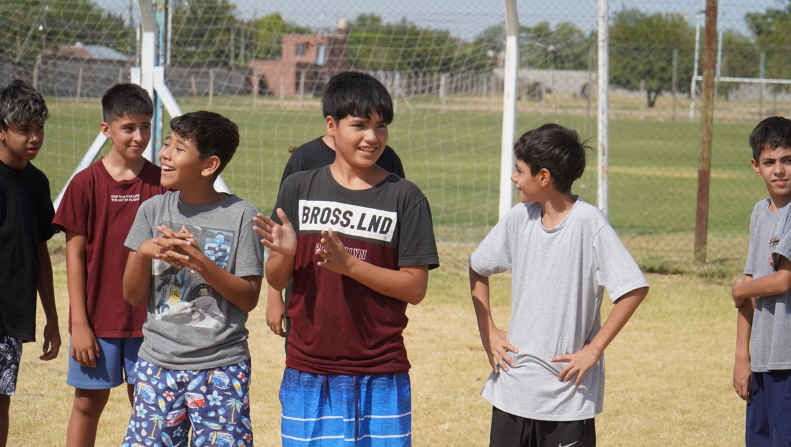 LAS COLONIAS BARRIALES DE MERLO, A PLENO